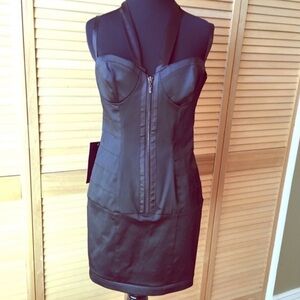 bebe black satin zip front halter bodycon dress - Size M New NWT # 27
